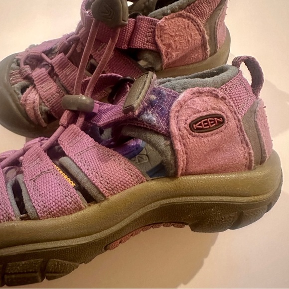 Keen Newport H2 Sandals Lavender Size 10 Waterproof Hiking Shoe - Picture 3 of 11